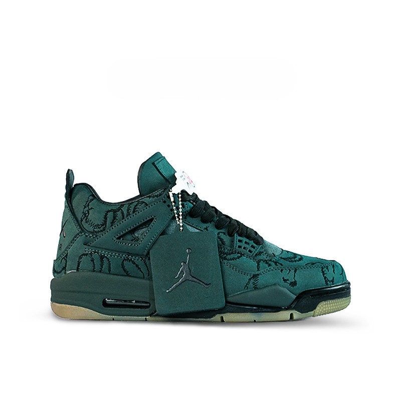 Air Jordan 4 Retro x KAWS “Friends & Family” Black/Green Edition