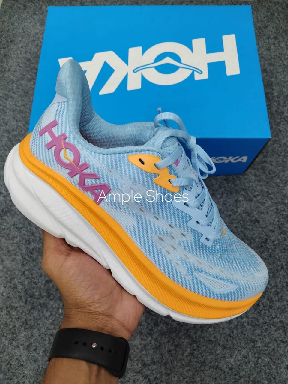 Hoka