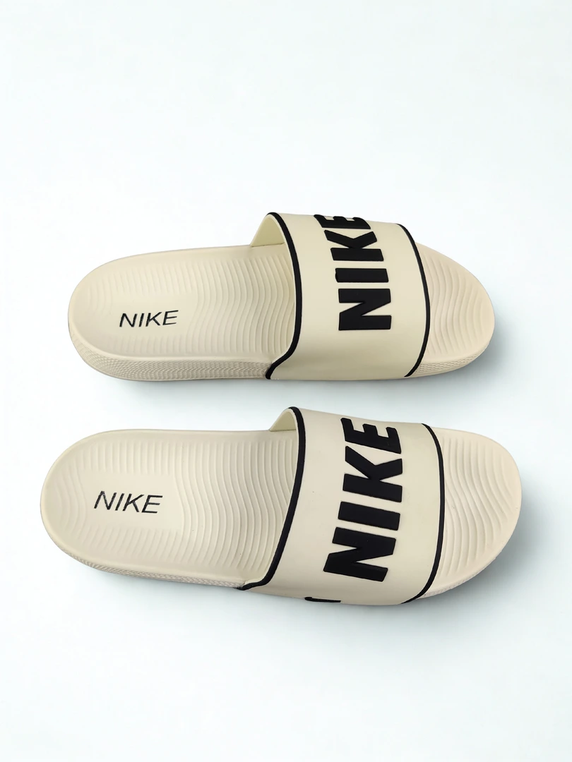 Nike Slide Sandals – Cream & Beige